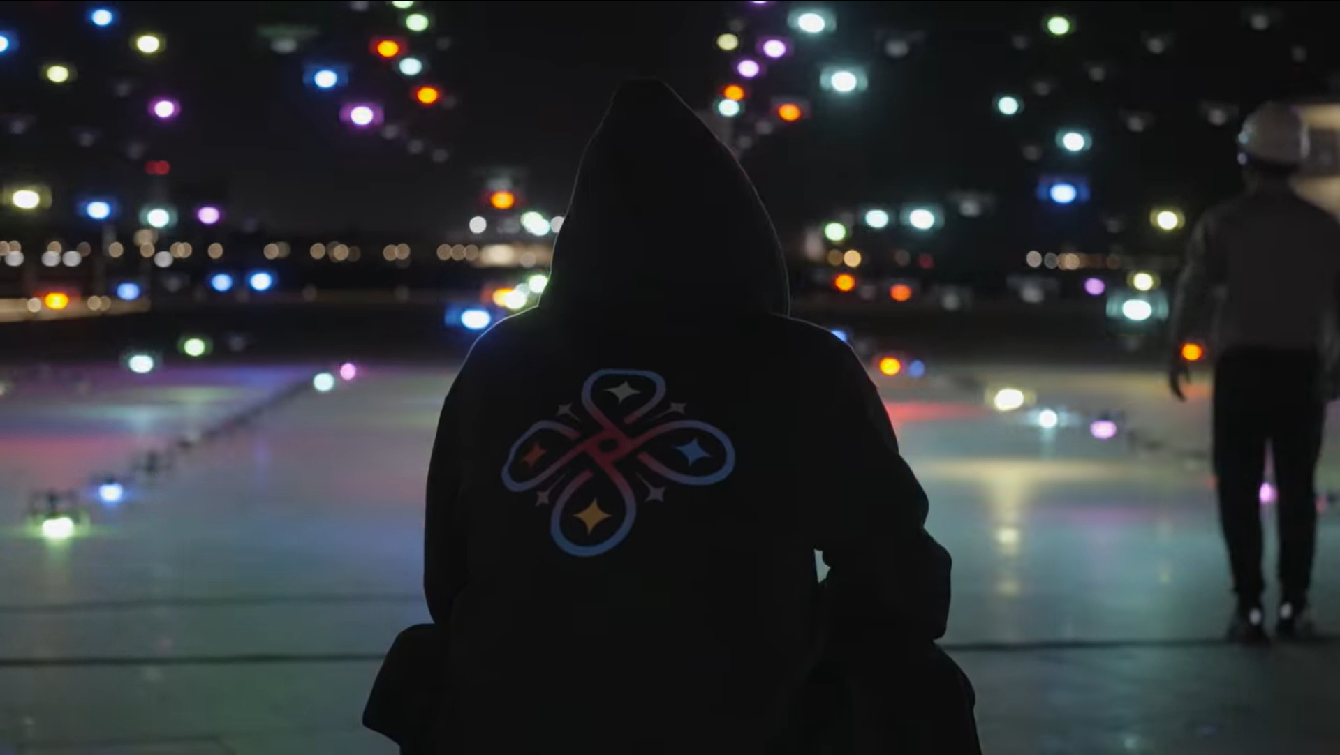 ドローンショーtiktok動画のアイキャッチ画像